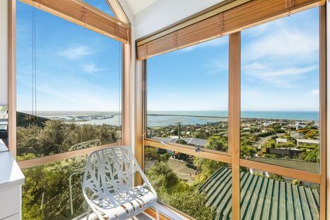 Photo of property in 14 Muritai Terrace, Mount Pleasant, Christchurch, 8081