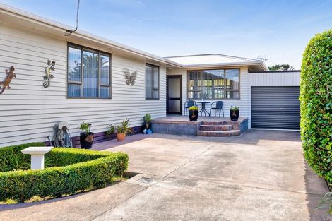 Photo of property in 80 Puriri Street, Hawera, 4610