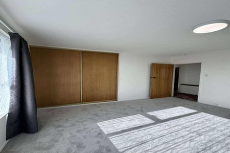 Photo of property in 17 Beeston Place, Redwood, Christchurch, 8051