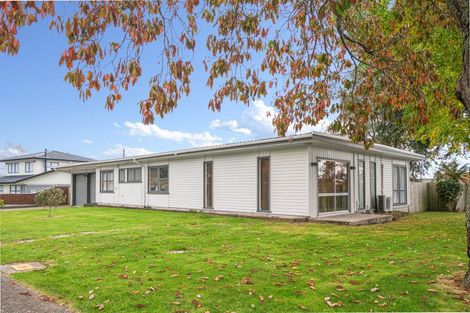 Photo of property in 1 Walnut Place, Owhata, Rotorua, 3010