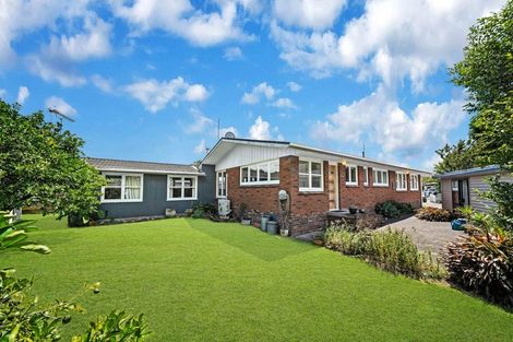 Photo of property in 7 James Place, Opaheke, Papakura, 2113