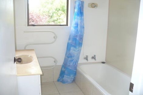 Photo of property in 221 Don Buck Road, Massey, Auckland, 0614