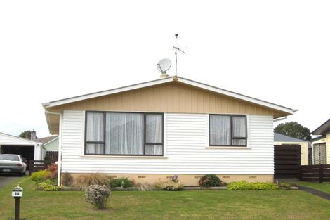 Photo of property in 27 Grenville Street, Marfell, New Plymouth, 4310