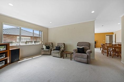 Photo of property in 12 Richfield Crescent, Westgate, Auckland, 0614