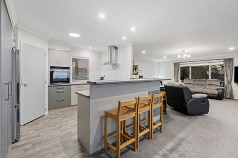 Photo of property in 8 Utopia Park Heights, Welcome Bay, Tauranga, 3112