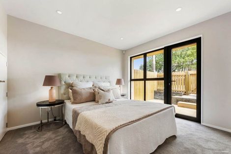 Photo of property in 1/53 Archibald Road, Kelston, Auckland, 0602