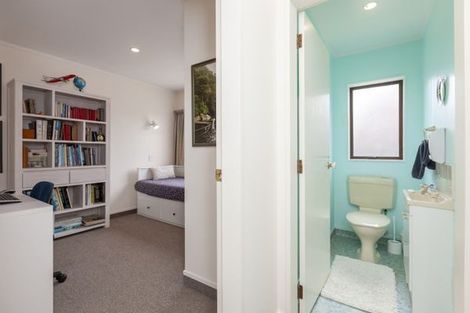 Photo of property in 113 Hillcrest Road, Raumati Beach, Paraparaumu, 5032