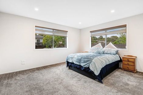 Photo of property in 30 Salamanca Road, Sunnynook, Auckland, 0620