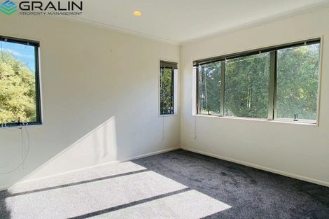 Photo of property in 15 Nikau Street, New Lynn, Auckland, 0600