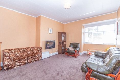 Photo of property in 11 Ashton Terrace, Castlecliff, Whanganui, 4501