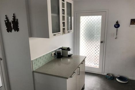 Photo of property in 3/11 Meeanee Quay, Westshore, Napier, 4110