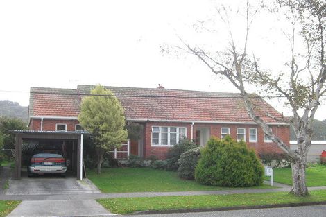 Photo of property in 47 Churton Crescent, Taita, Lower Hutt, 5011