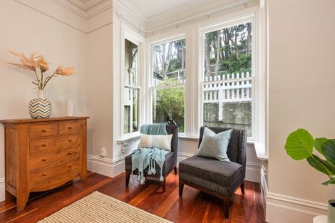 Photo of property in 143 Tasman Street, Mount Cook, Wellington, 6021