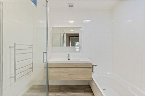 Photo of property in 9 Tawa Street, Inglewood, 4330