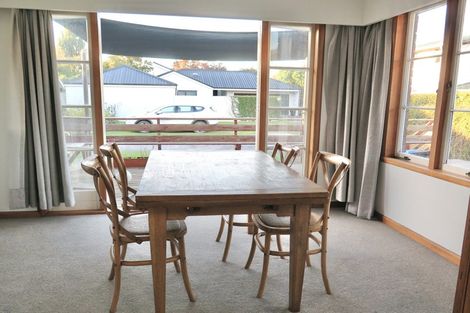 Photo of property in 64 Princes Street, Cambridge, 3434