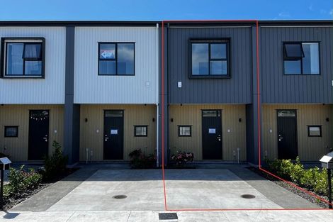 Photo of property in 16 Heketara Way, Massey, Auckland, 0614