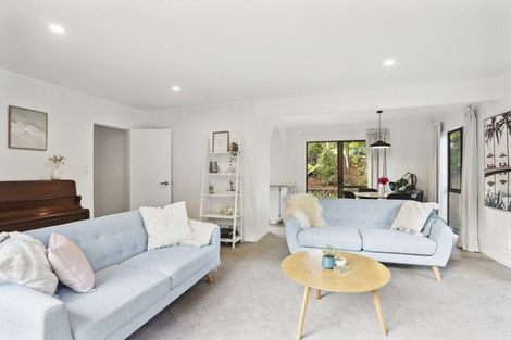 Photo of property in 62 Wirihana Road, Titirangi, Auckland, 0604