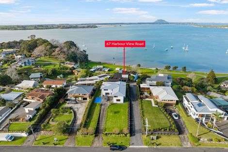 Photo of property in 67 Harbour View Road, Omokoroa, 3114