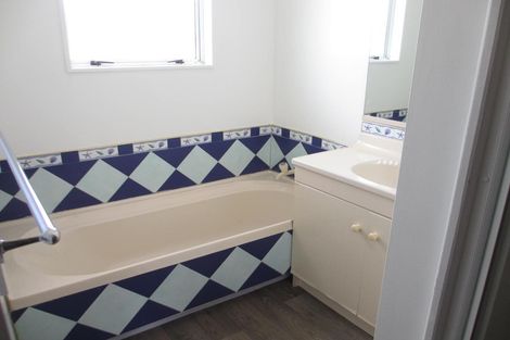 Photo of property in 15 Mercury Street, Milson, Palmerston North, 4414