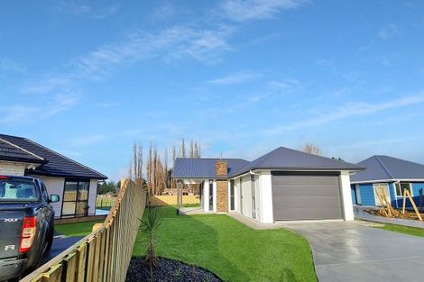 Photo of property in 30 Oldfield Lane, Marton, 4710