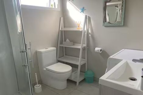 Photo of property in 10 Tirimoana Place, Te Awanga, 4102