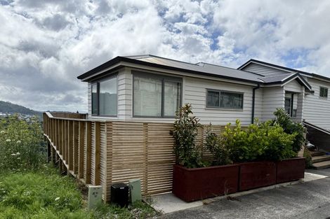 Photo of property in 92 Downing Street, Crofton Downs, Wellington, 6035