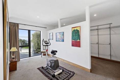 Photo of property in 15 Whitu Street, Khandallah, Wellington, 6035