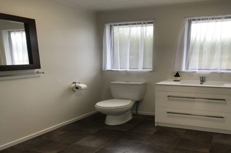 Photo of property in 1/10 Roick Parade, Glen Eden, Auckland, 0602