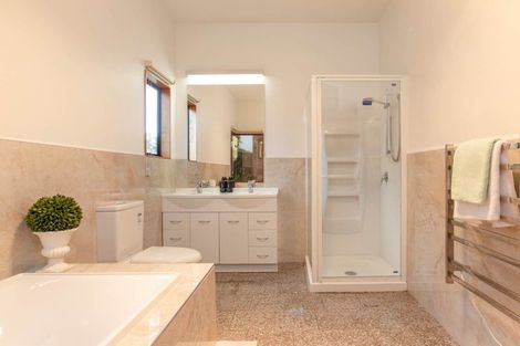 Photo of property in 1214 East Coast Road, Redvale, Albany, 0794
