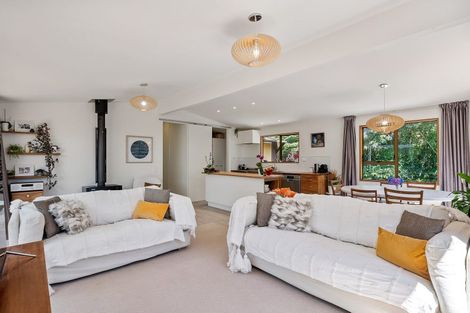 Photo of property in 34 Avro Road, Blue Mountains, Upper Hutt, 5371