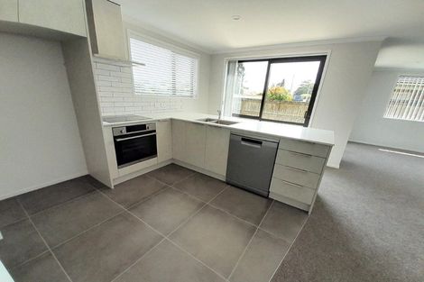 Photo of property in 32b Youngs Road, Papakura, 2110