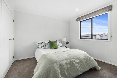 Photo of property in 1b Breakwater Way, Whitby, Porirua, 5024