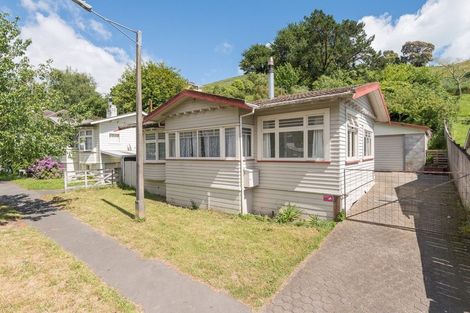 Photo of property in 52 Emano Street, Toi Toi, Nelson, 7010