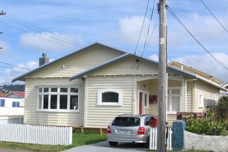 Photo of property in 71 Kauri Street, Miramar, Wellington, 6022