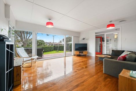Photo of property in 6 Olympia Place, Riverlea, Hamilton, 3216