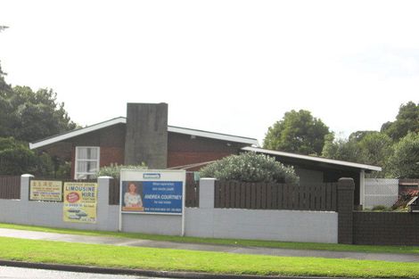 Photo of property in 220 Ti Rakau Drive, Pakuranga Heights, Auckland, 2010