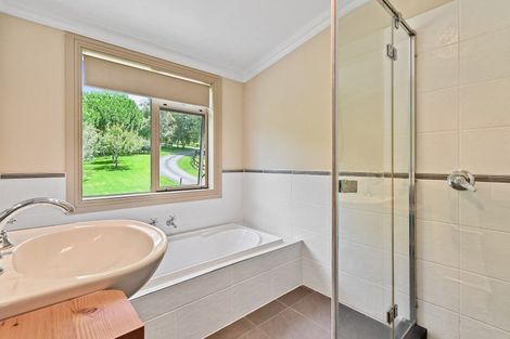 Photo of property in 144 Judge Richardson Drive, Opaheke, Papakura, 2584