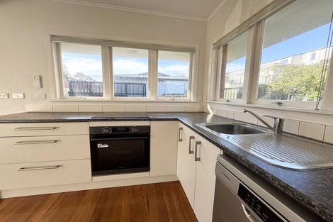 Photo of property in 1/45a Northboro Road, Belmont, Auckland, 0622