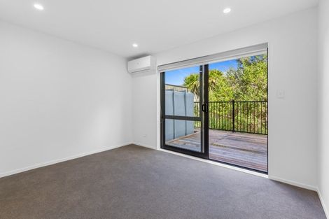 Photo of property in 56 Raupeti Lane, Henderson, 0612