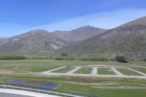 Photo of property in 26 Huxley Place, Lake Hayes, Queenstown, 9304