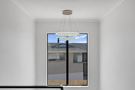 Photo of property in 12b Mcleod Road, Weymouth, Auckland, 2103