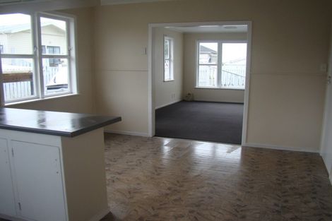 Photo of property in 3d Fulton Crescent, Otara, Auckland, 2023