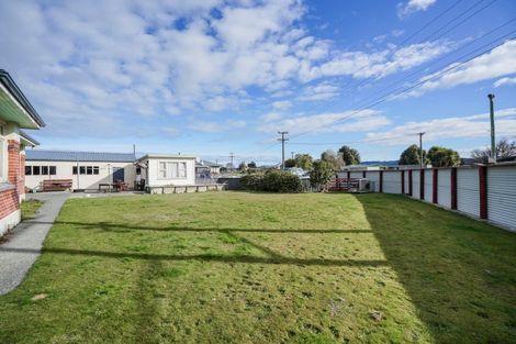 Photo of property in 89 Half Mile Road, Tuatapere, 9620