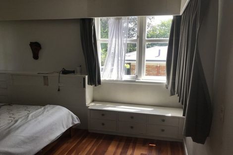 Photo of property in 28 Hillcrest Road, Hillcrest, Hamilton, 3216