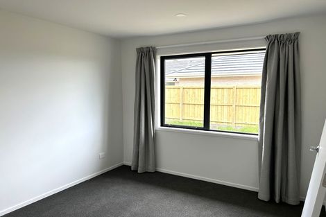 Photo of property in 77 Northmoor Boulevard, Rolleston, 7615