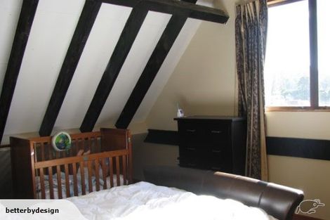 Photo of property in 8 Swadel Way, Karori, Wellington, 6012