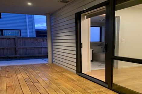 Photo of property in 51 Hikuawa Road, Flat Bush, Auckland, 2019