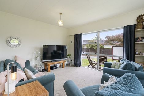 Photo of property in 33a Nimmo Avenue West, Waikanae, 5036