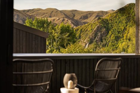 Photo of property in 4b Pritchard Place, Arrowtown, 9302