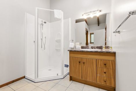 Photo of property in 88 Pukawa Road, Pukawa Bay, Turangi, 3381